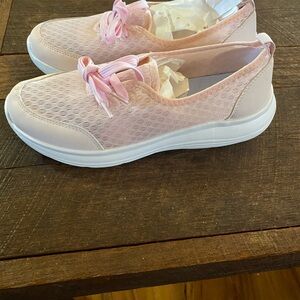 Source Unknown Light Pink Women's Sneakers